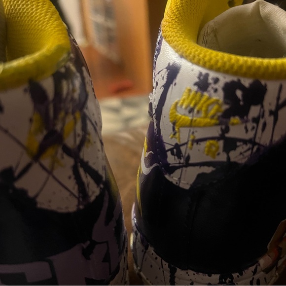 CUSTOM HAND PAINTED “ SKOL AF1s “ sneakers Men’s 9.5 - Picture 12 of 13